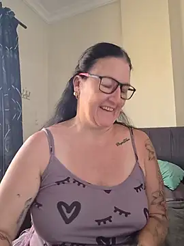 Snapshot of Flirty_Siennax chatting on June 26, 8:08 am Flirty Siennax online show from June 26, 8:08 am