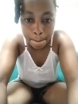 Snapshot of Faithy6789 chatting on May 21, 2:13 pm Faithy6789 online show from May 21, 2:13 pm