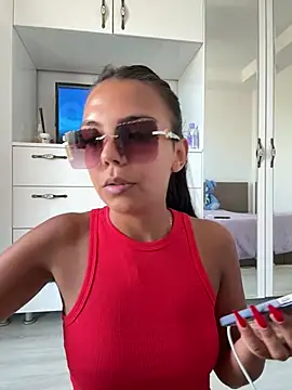 MissLuna28 online show from June 20, 11:46 am