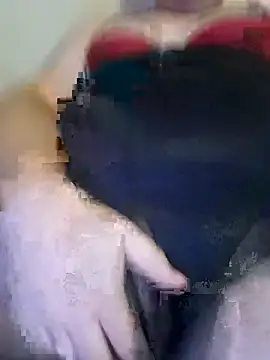 Snapshot of Fernando_carneiro chatting on October 18, 12:13 am Fernando carneiro online show from October 18, 12:13 am