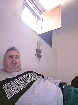 Snapshot of Fernando_carneiro chatting on February 14, 2:25 pm Fernando carneiro online show from February 14, 2:25 pm