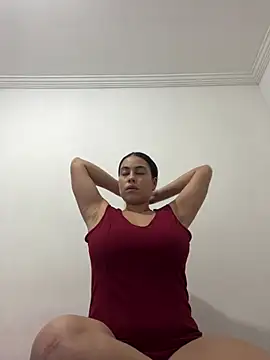 Snapshot of SidneyRoux chatting on April 6, 7:15 pm SidneyRoux online show from April 6, 7:15 pm