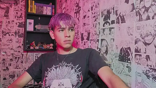 Snapshot of Mikey_TR chatting on April 1, 2:12 am Mikey TR online show from April 1, 2:12 am