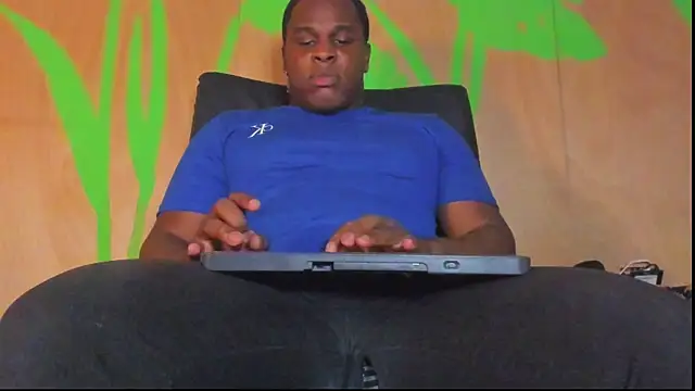 Ragnar Kamau online show from April 1, 4:02 am