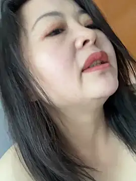 xiaxia-2026 online show from May 3, 1:55 am