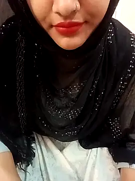 Snapshot of Miss_Noor__ chatting on April 20, 7:11 am Miss Noor online show from April 20, 7:11 am