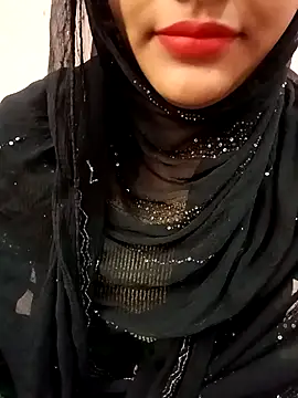 Snapshot of Miss_Noor__ chatting on April 25, 7:22 am Miss Noor online show from April 25, 7:22 am