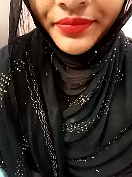 Snapshot of Miss_Noor__ chatting on April 26, 6:33 am Miss Noor online show from April 26, 6:33 am