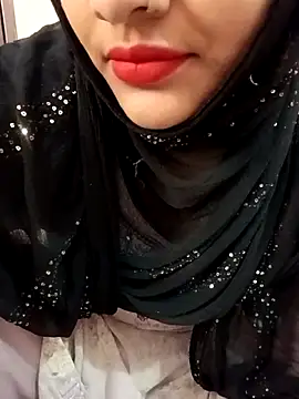 Snapshot of Miss_Noor__ chatting on April 28, 6:51 am Miss Noor online show from April 28, 6:51 am