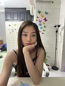 Snapshot of yuanpu0925 chatting on April 29, 8:15 pm yuanpu0925 online show from April 29, 8:15 pm