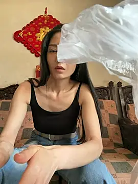 Snapshot of yuanpu0925 chatting on May 11, 5:02 am yuanpu0925 online show from May 11, 5:02 am