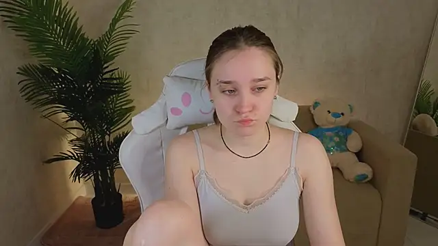 SweetieBlush online show from April 28, 1:26 am