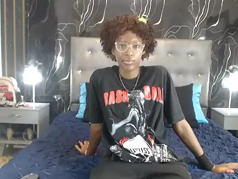 LeinFoxx online show from March 30, 11:17 pm