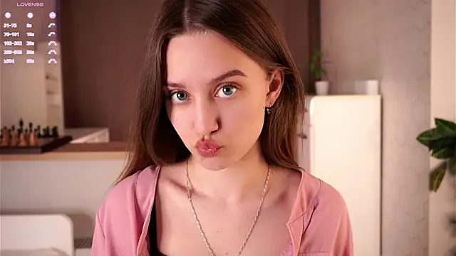 sinfulThea online show from April 22, 12:07 pm