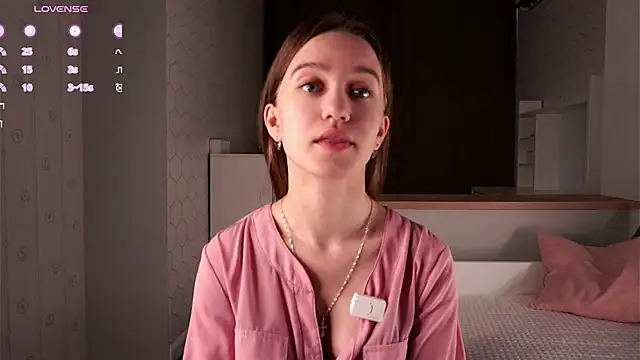 sinfulThea online show from May 8, 11:04 am