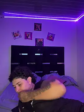 lunaa love online show from March 31, 12:23 am