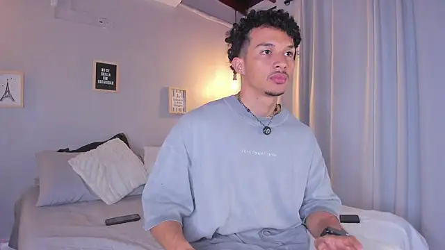dominik drake online show from May 3, 12:22 pm