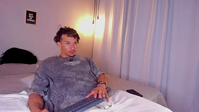 dominik drake online show from May 4, 12:56 pm