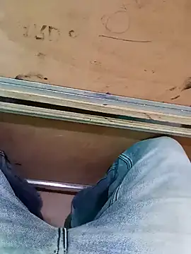 Snapshot of herochoclateboy chatting on March 29, 4:56 am herochoclateboy online show from March 29, 4:56 am