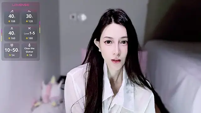 LILI7-LI online show from May 30, 4:37 pm