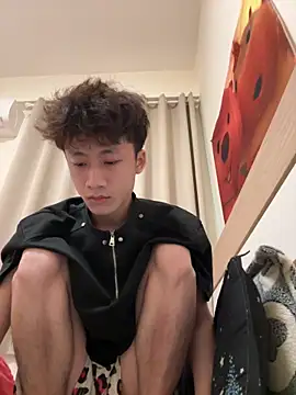 sexyboy-3525 online show from May 30, 5:37 am
