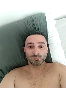 zzrkx online show from April 6, 8:26 am