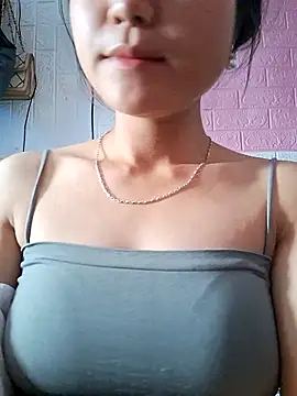 Snapshot of -Cidy- chatting on May 11, 5:46 am -Cidy- online show from May 11, 5:46 am