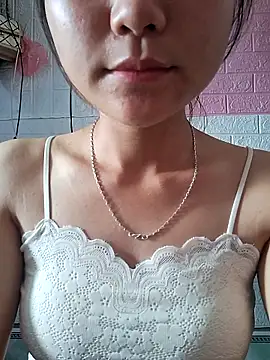 Snapshot of -Cidy- chatting on May 15, 1:34 am -Cidy- online show from May 15, 1:34 am
