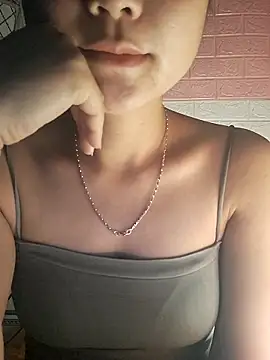 Snapshot of -Cidy- chatting on May 18, 6:36 pm -Cidy- online show from May 18, 6:36 pm