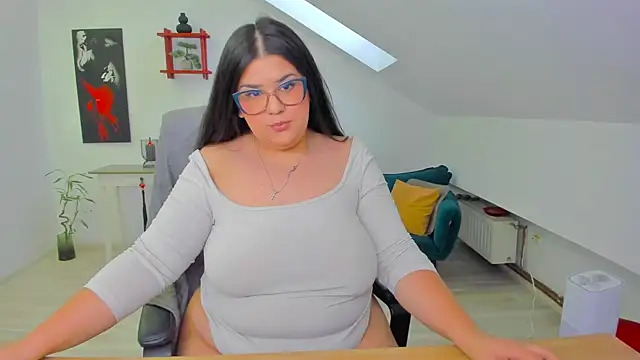 MariyaWill online show from May 13, 3:20 pm