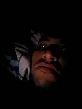 Julian411 online show from April 3, 6:00 am