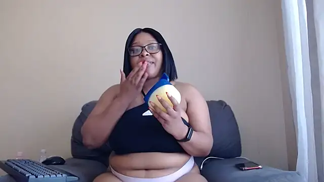 xxZoeyx online show from February 9, 4:38 am