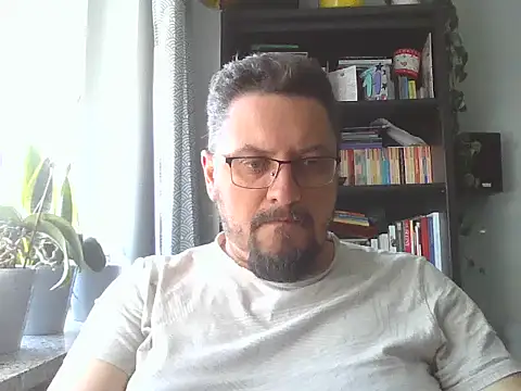 19cmSlave online show from April 29, 11:47 am