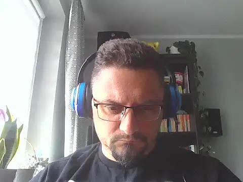 19cmSlave online show from May 14, 7:26 am