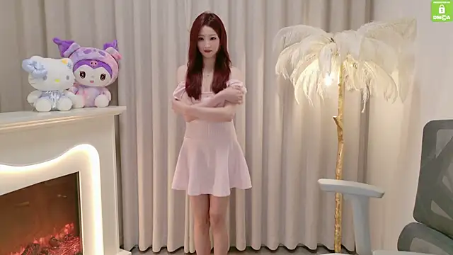 Snapshot of youmibaby11 chatting on July 30, 3:55 pm youmibaby11 online show from July 30, 3:55 pm