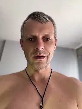ChiefApron5 online show from May 22, 8:42 am