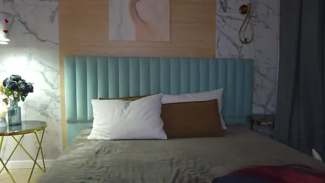 AmyRivers online show from March 30, 5:36 pm