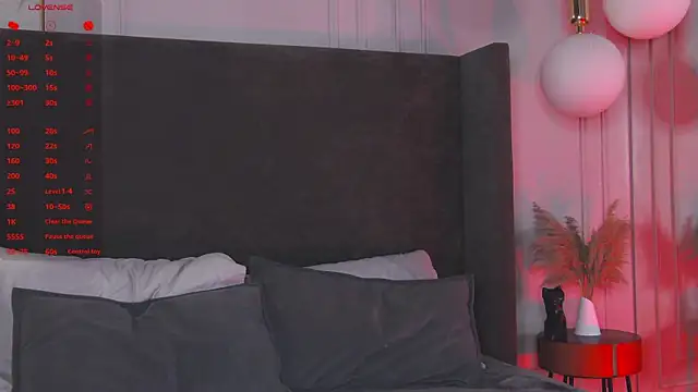 AmyRivers online show from June 26, 4:55 pm