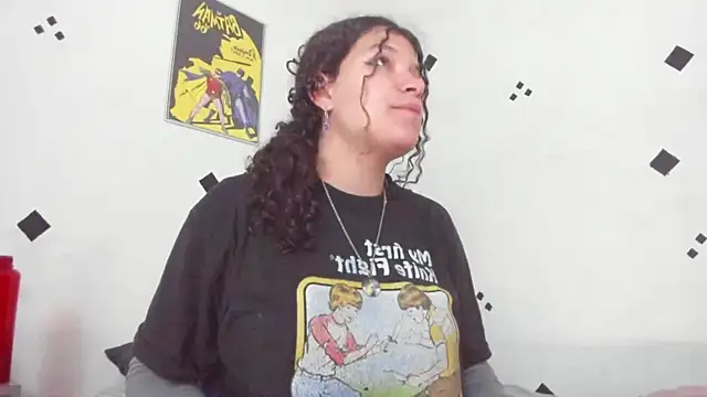 Snapshot of wendybeckett4 chatting on April 2, 4:48 pm wendybeckett4 online show from April 2, 4:48 pm