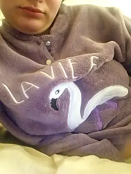 Snapshot of Daloaa_HINATA chatting on March 31, 12:23 am Daloaa HINATA online show from March 31, 12:23 am