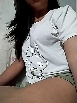 Lisa-aa online show from April 26, 10:29 pm