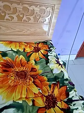Jerin Couple61 online show from May 9, 6:29 am