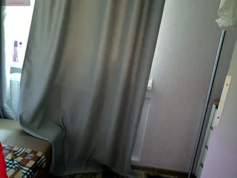 verywetforyou online show from June 17, 3:53 am