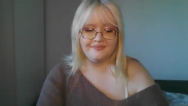 Snapshot of Elayne_Sweet chatting on May 3, 6:08 am Elayne Sweet online show from May 3, 6:08 am