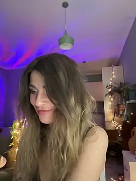 Rita Tease online show from May 4, 7:10 pm