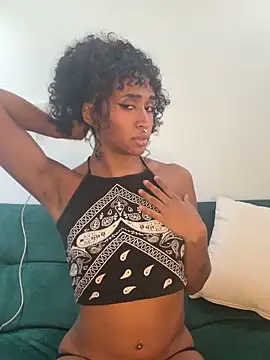 Snapshot of Sun_lynx_Love chatting on May 7, 8:36 pm Sun lynx Love online show from May 7, 8:36 pm