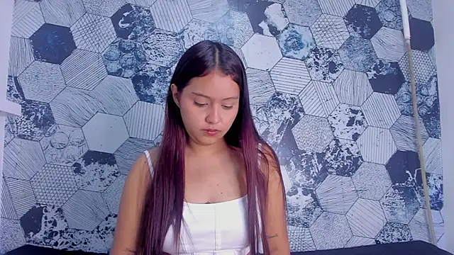 tiana cute1 online show from April 1, 12:17 pm