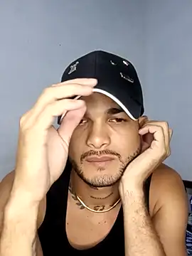 Nicolas Moncadas online show from May 6, 3:24 am