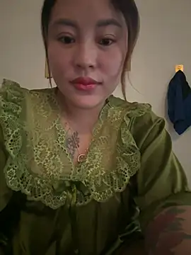 Lina-Naughty online show from April 23, 6:03 am