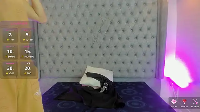 Snapshot of Gyal_Smith chatting on May 9, 3:01 am Gyal Smith online show from May 9, 3:01 am